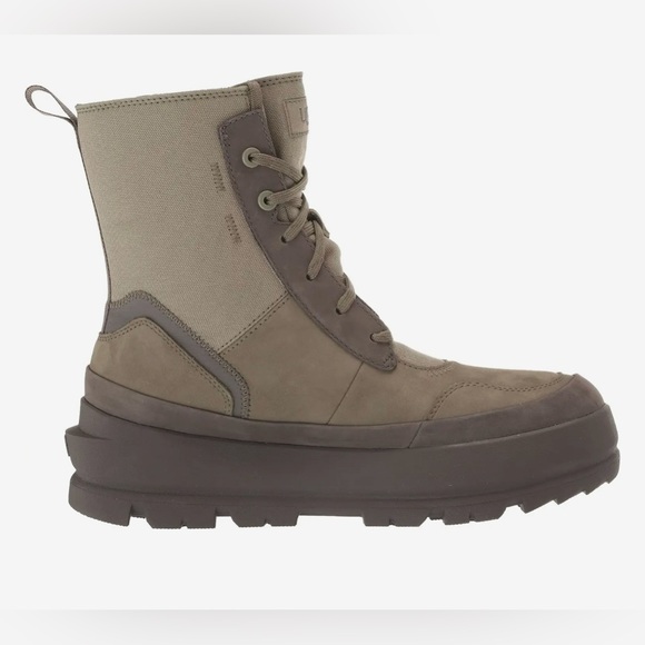 UGG Women's The Ugg Lug Boot: Color Moss Green Sz 7 - Picture 2 of 12